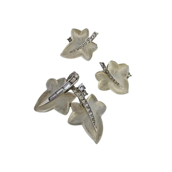 Unique BOUCHER 6426 Frosted Lucite Brooch and 6427 Earring Set (SC104) - Picture 3 of 5